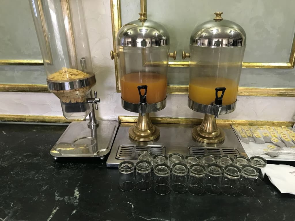 Royal Marshal Hotel - photo 8