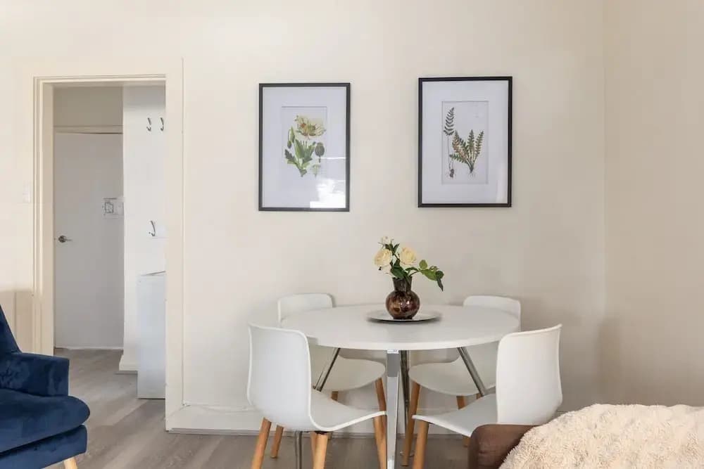 2-bed Apartment Near Manly Beach - photo 5