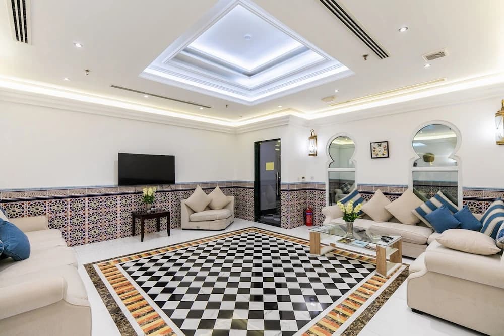 Royal Mirage Hotel and Apartments - photo 2