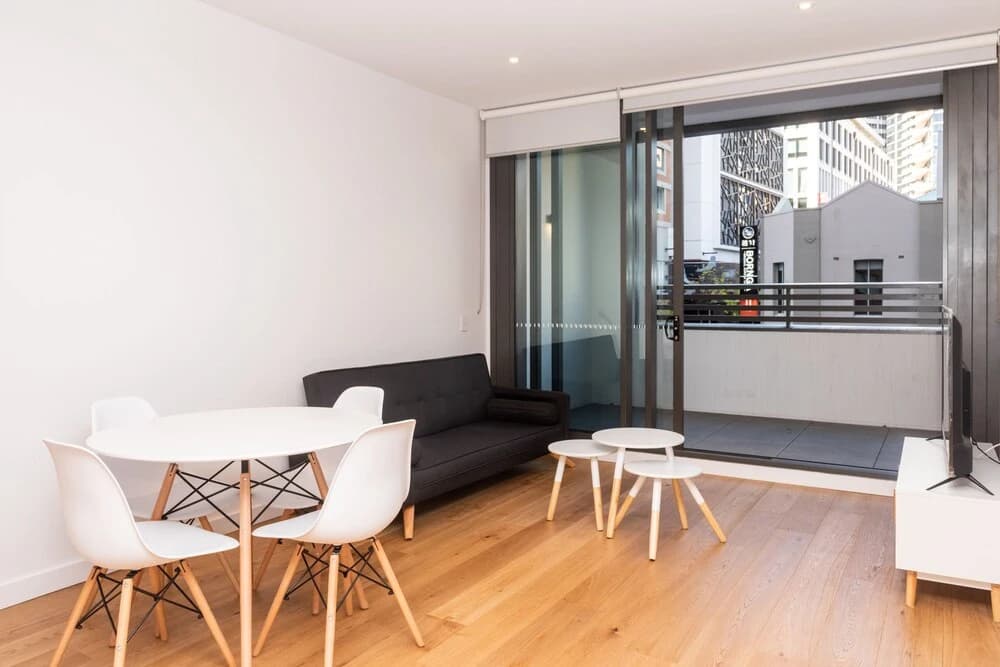 Modern Apartment in Darling Harbour - photo 5