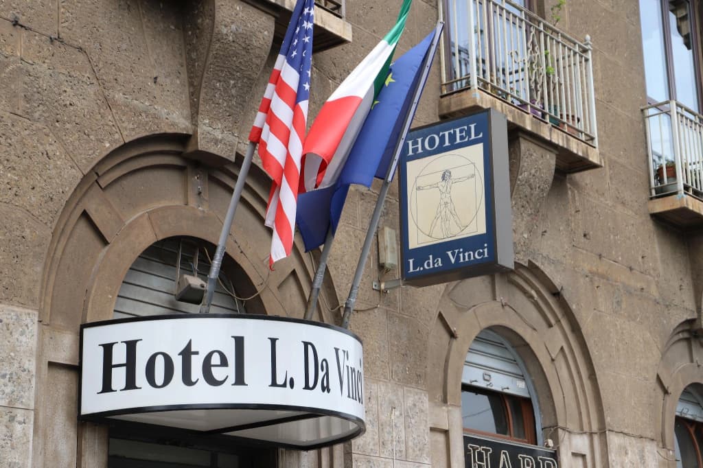 Hotel Leonardo da Vinci - photo 1