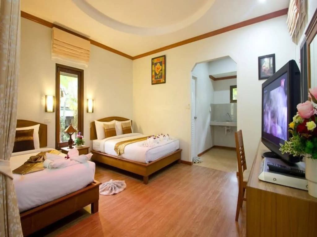 The Vatika Resort and Spa - photo 3
