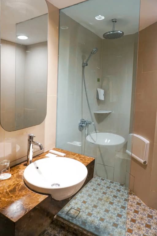 MaxOne Signature Glodok Jakarta - photo 37
