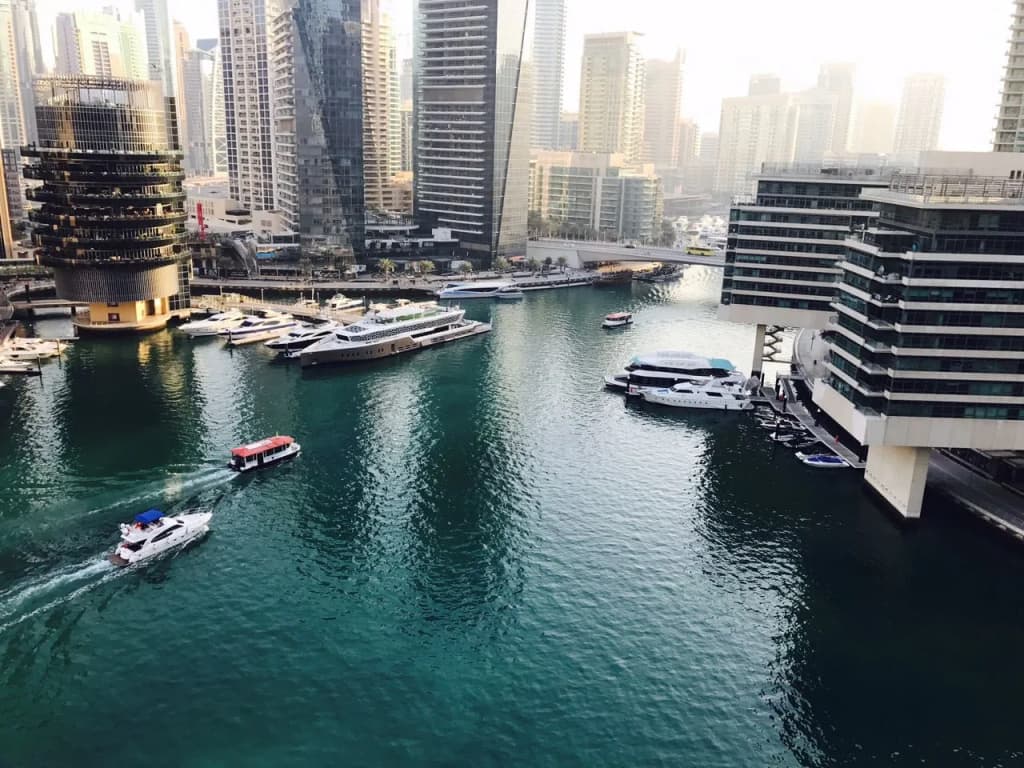 Beautiful Home, Wake Up To Superb Marina Views - photo 18