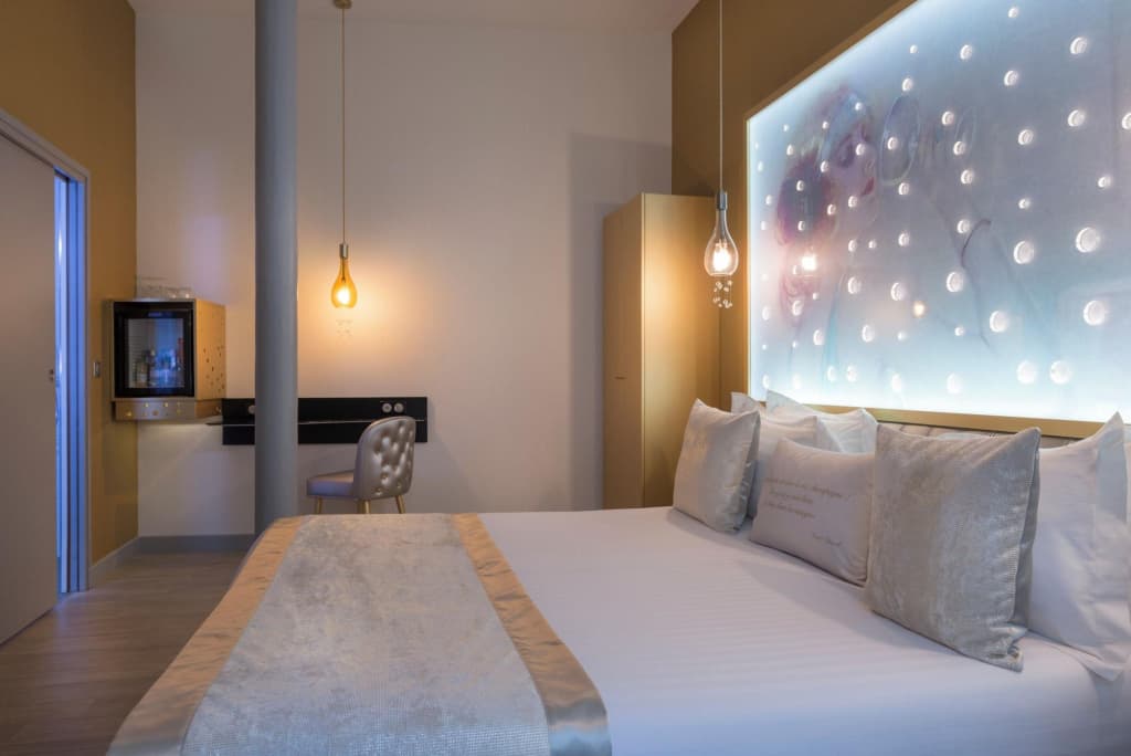 Hotel Les Bulles de Paris - photo 37