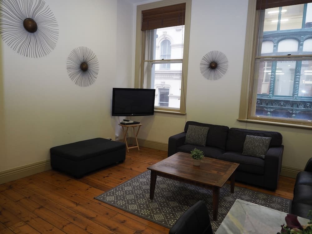 Flinders Lane Apartments formally Melbourne City Stays - photo 12
