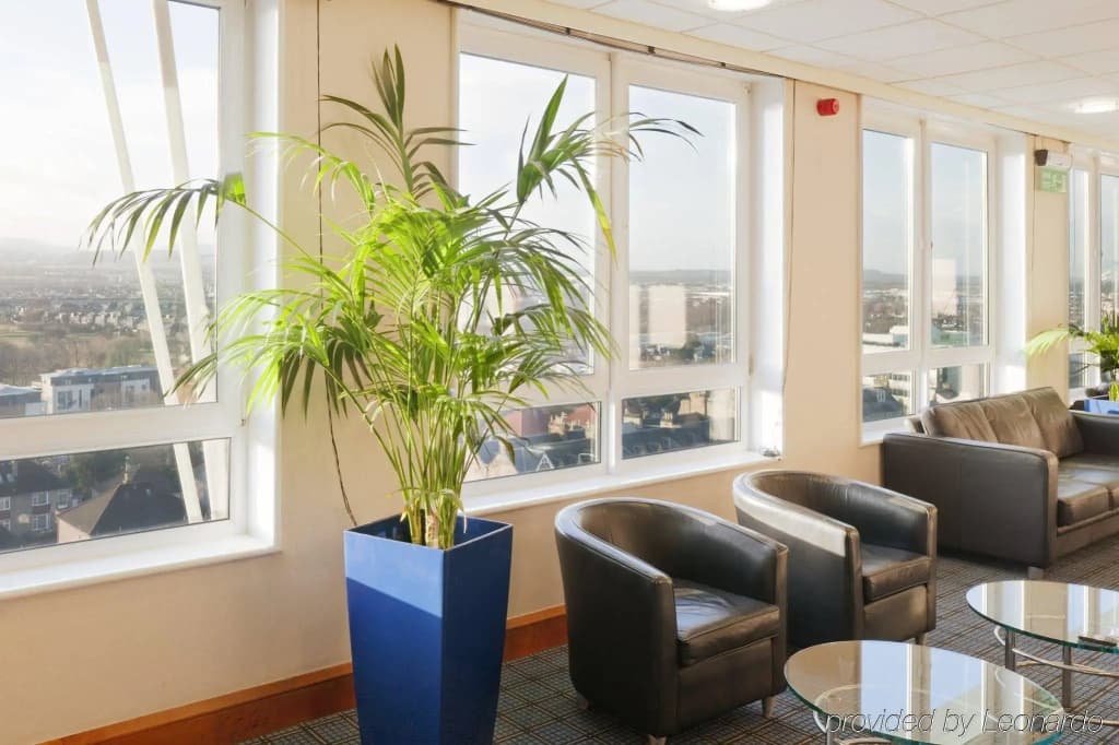 Holiday Inn Edinburgh Zoo by IHG - photo 17