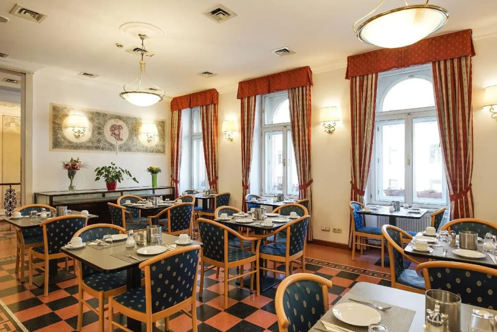 Hotel Tivoli Prague - photo 20