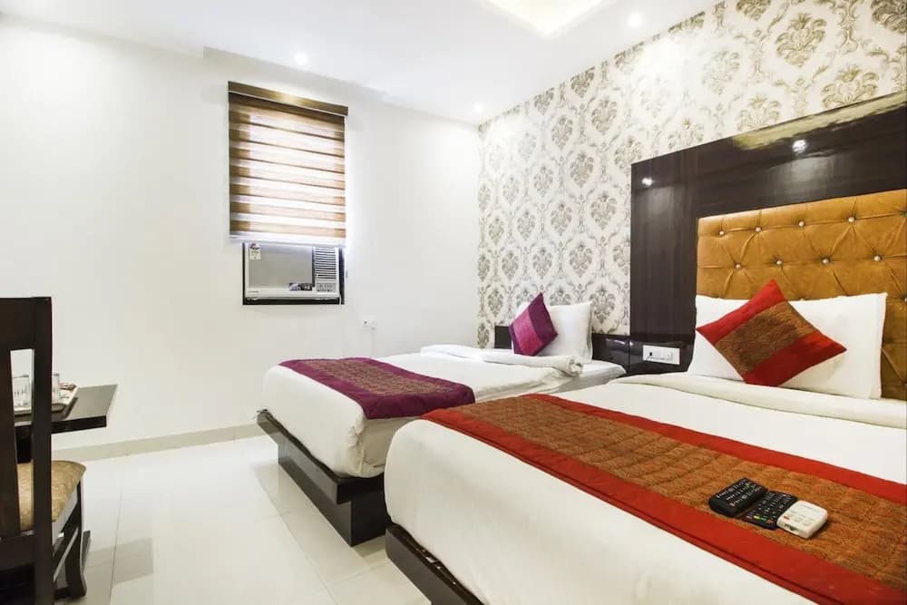 Hotel Iconic Suites - photo 5