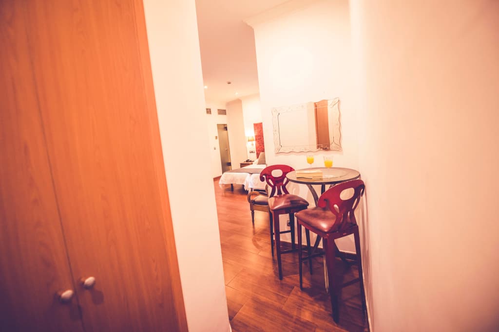 Hostal Sol Los Angeles - photo 17