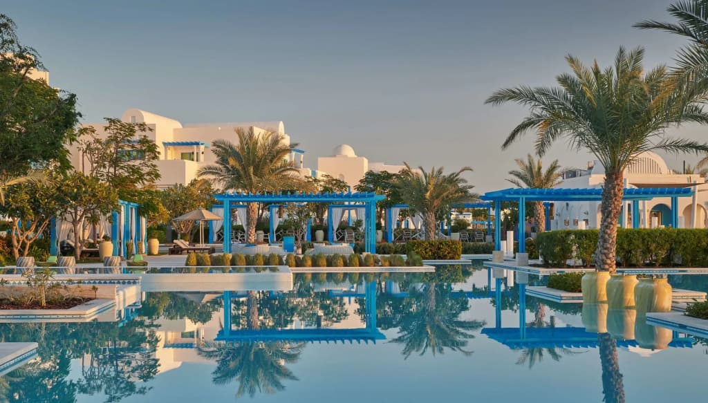 Hilton Salwa Beach Resort & Villas - photo 18
