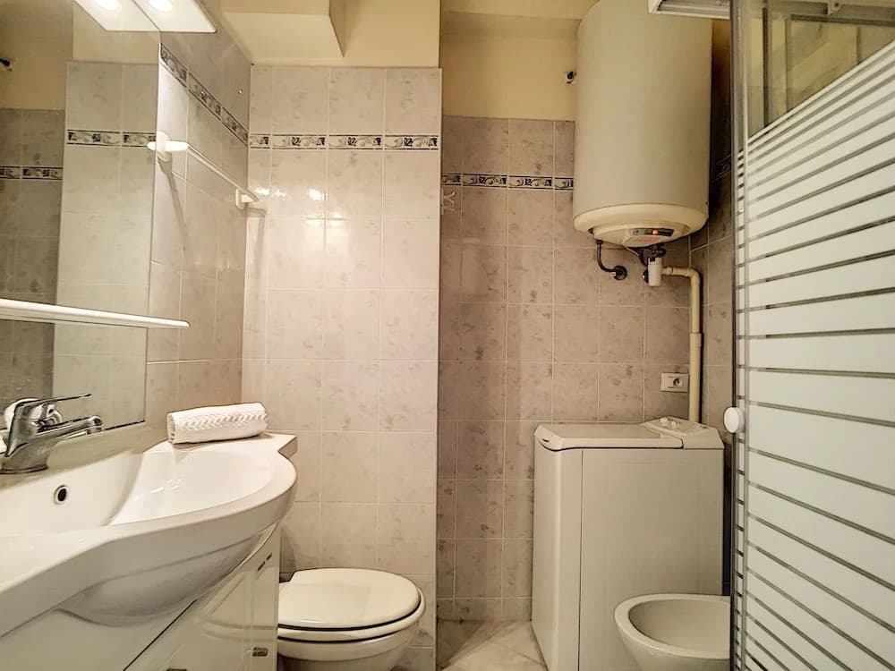 Nestor&Jeeves - MASSENET PIETONNE - Central - Very close sea - Pedestrian zone - photo 6