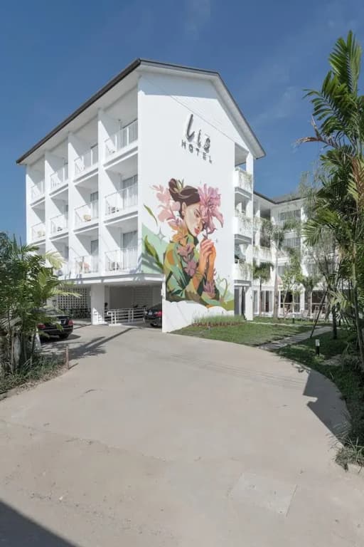 Lis Hotel Chiangmai - photo 1
