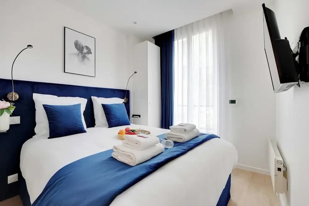 Charming Apartment - 2br/6p - In the Heart of Paris - photo 3