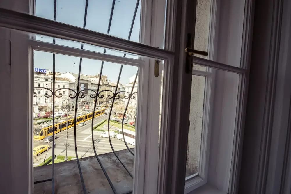 Budapest Easy Flats-Oktogon Lux Apartment - photo 7