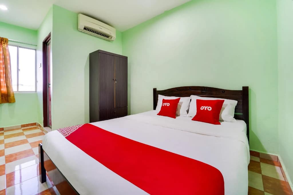Oyo 44058 Motel Sre Bayam - photo 13