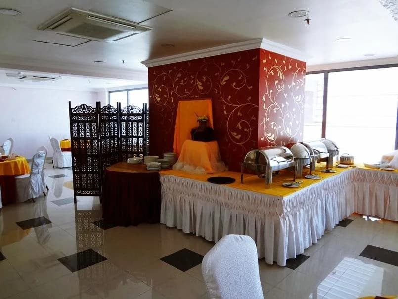 OYO 132 Al Reef Hotel - photo 14