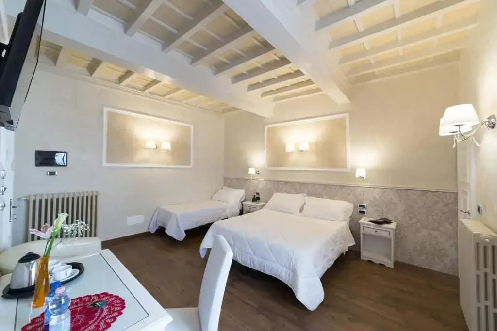 Hotel California - photo 4