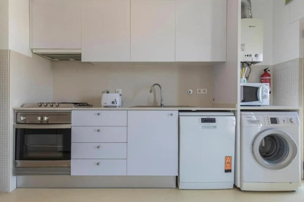 Embassy Apartment by Innkeeper - photo 16
