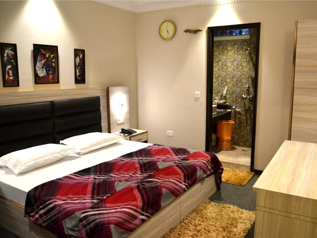 Hotel Metro Tower - photo 3