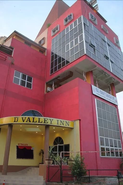 D'Valley Hotel - photo 1