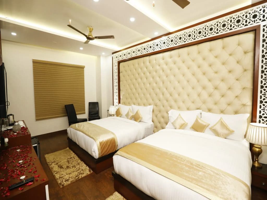 Hotel MGM Residency - photo 2