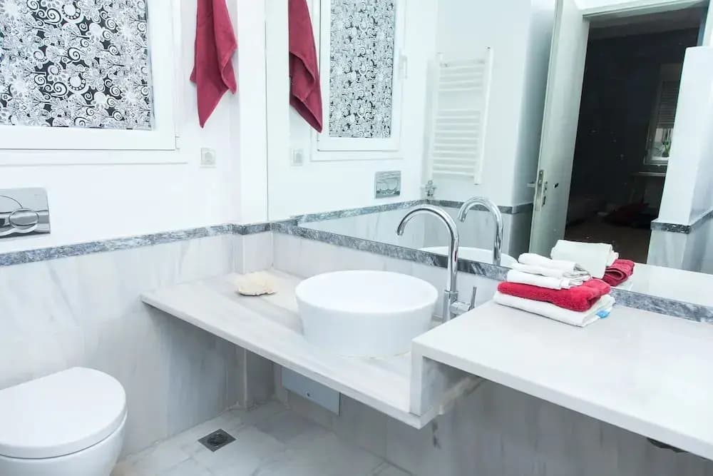 Jupiter Boutique Apartment - photo 4