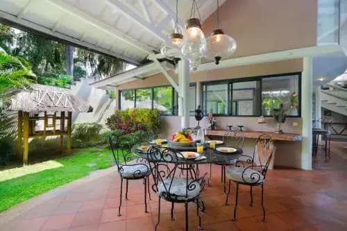 La Villa Oberoi - photo 12