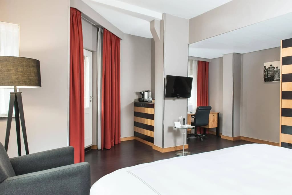 Swissotel Amsterdam - photo 6