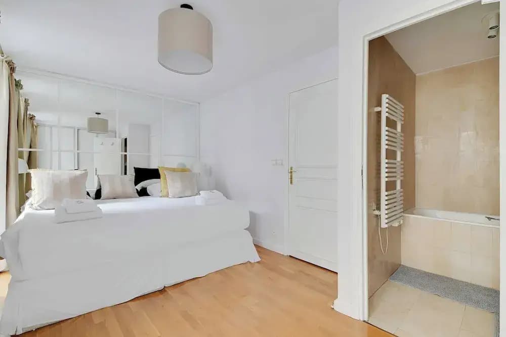 Charming Apartment -1br-4p- Arc de Triomphe - photo 2