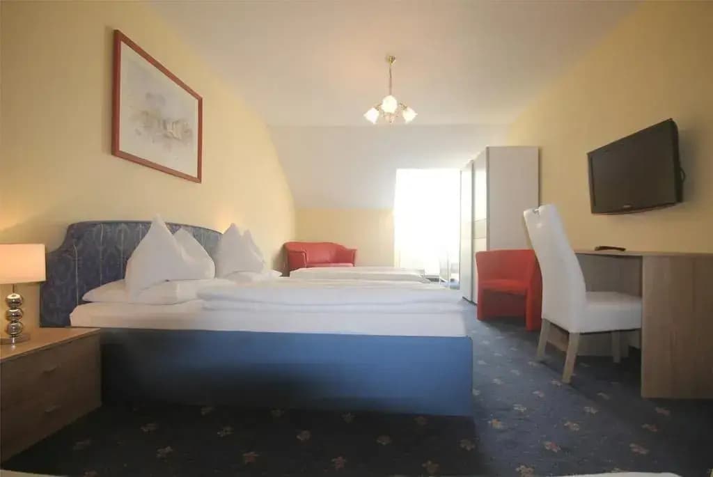 Hotel Altmann - photo 2