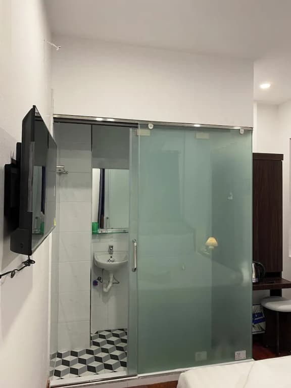 Hanoi Little Hotel - photo 15