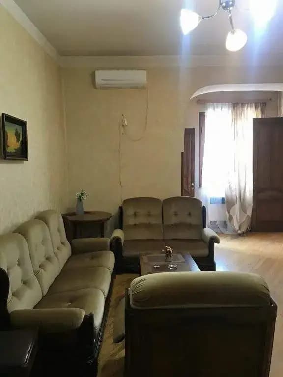 Mzias Apt 4 - main photo