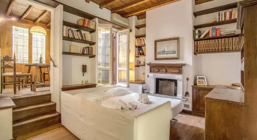 HI Spagna apartment Rome - photo 4