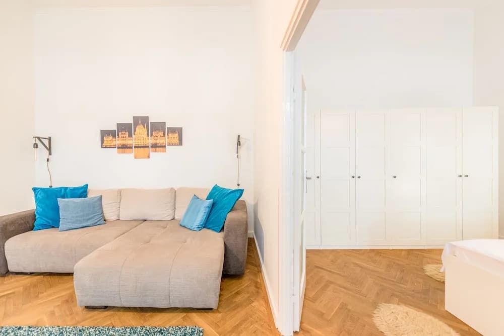 Oasis Apartments - Liberty Square - photo 6
