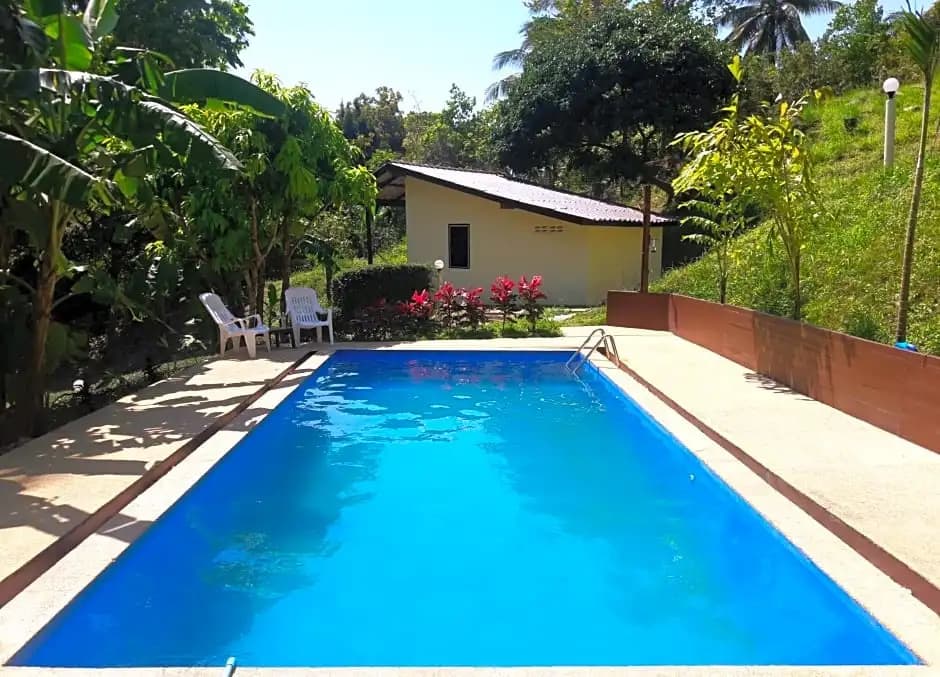 Hidden Valley Bungalows - photo 2