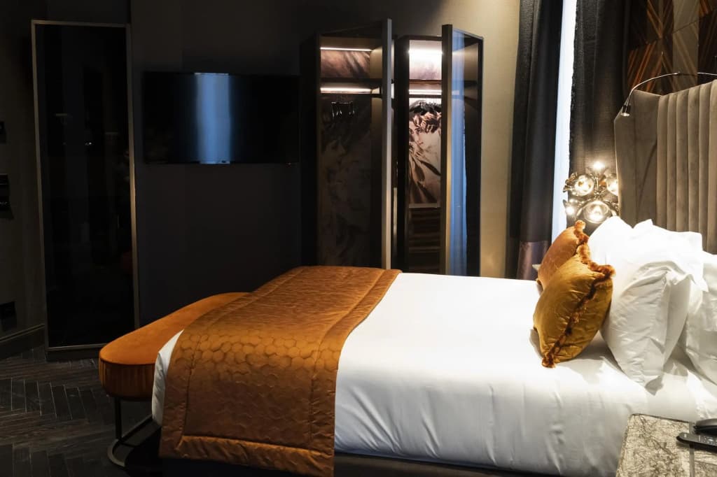 U-Visionary Roma Hotel - photo 34