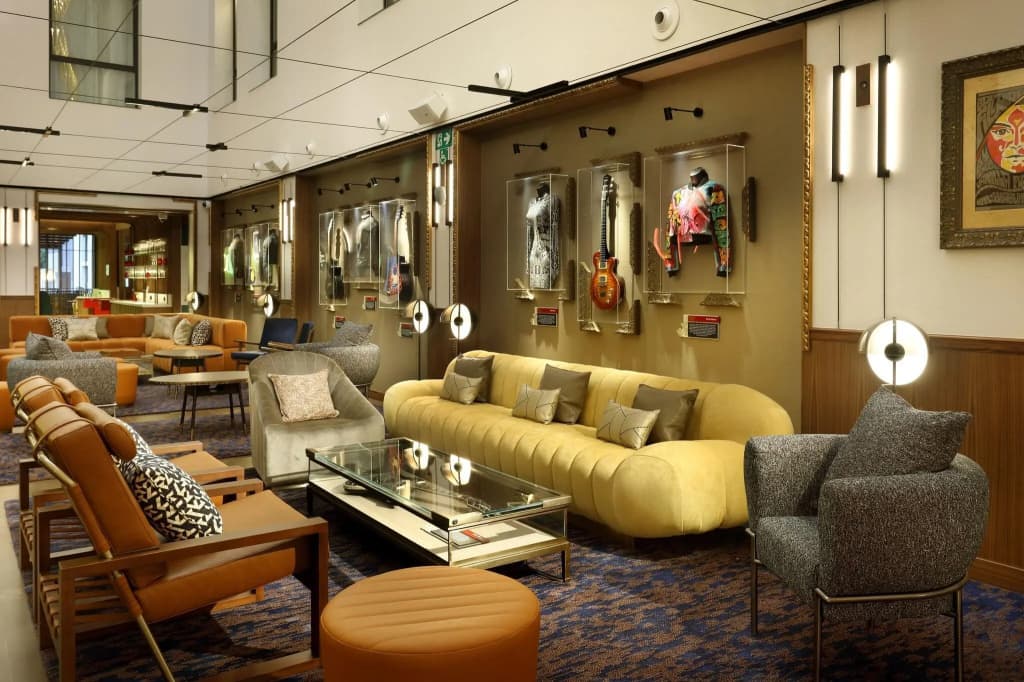 Hard Rock Hotel Madrid - photo 18