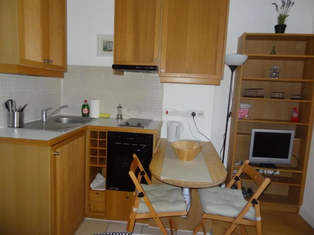 Studios 2 Let North Gower - photo 42