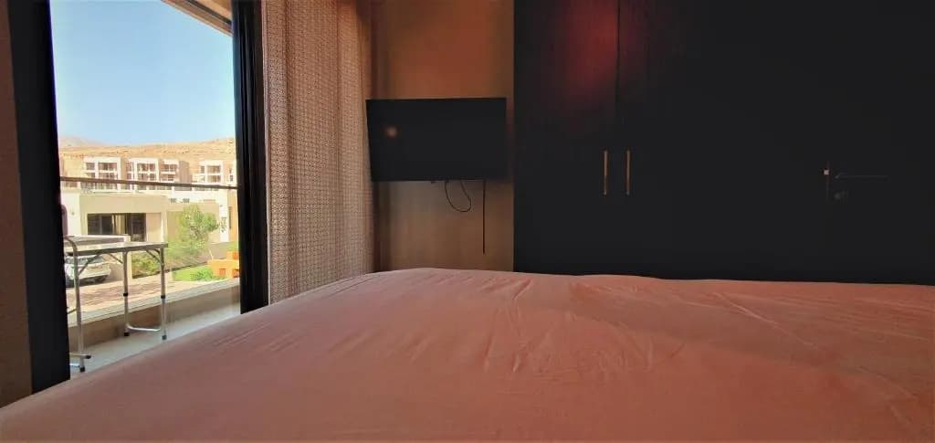 ONE Elegant Apartment in Muscat Bay 01 - photo 3