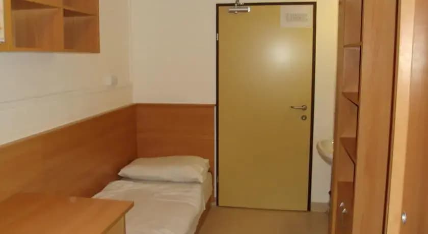 Martos Hostel - photo 3