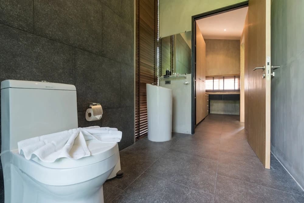 Luxury 3 Bedroom Pool Villa Angle - photo 10