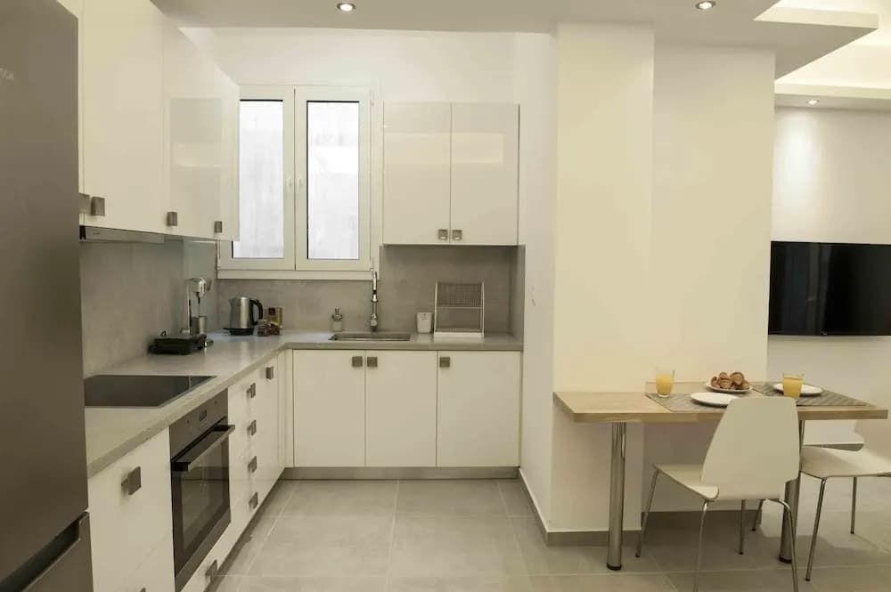 Athens Luxurious Suite Syntagma Square 4 - photo 13