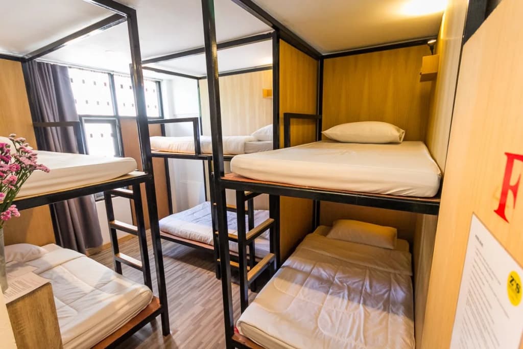Z's Hostel at Tha Phae Gate - photo 3