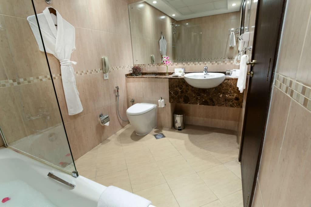 First Central Hotel Suites - photo 9