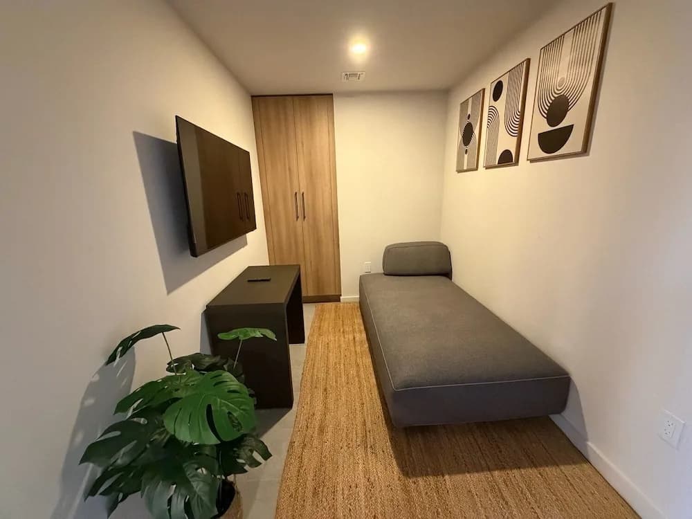 501 First - photo 1