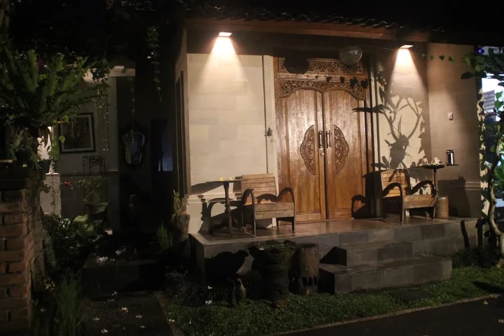 Backpacker Ubud Room's - photo 10