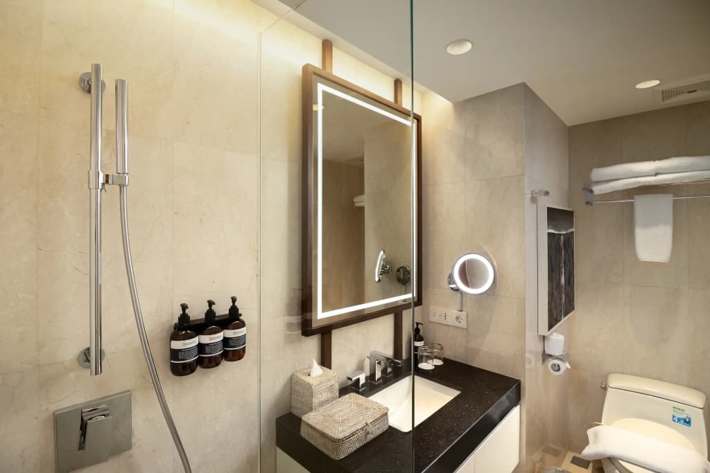 Beachwalk Residence - photo 8