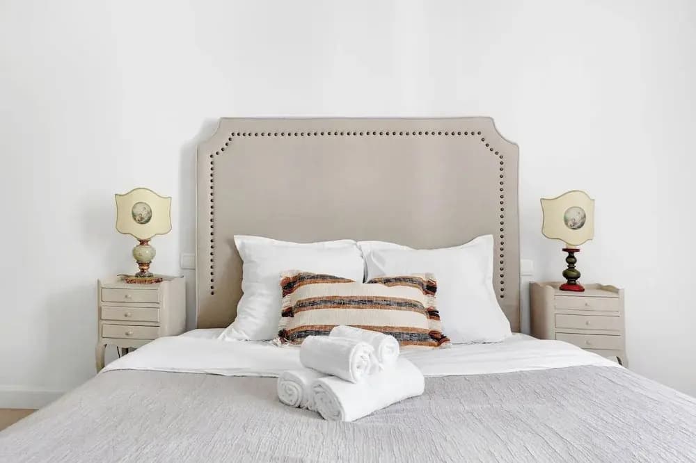 Stylish 2BR Near Faubourg Saint-Honoré - photo 5
