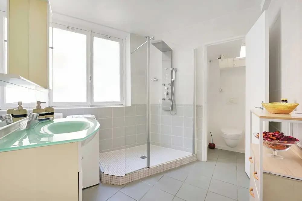 Charming Apartment -4p- Near Arc de Triomphe - photo 11